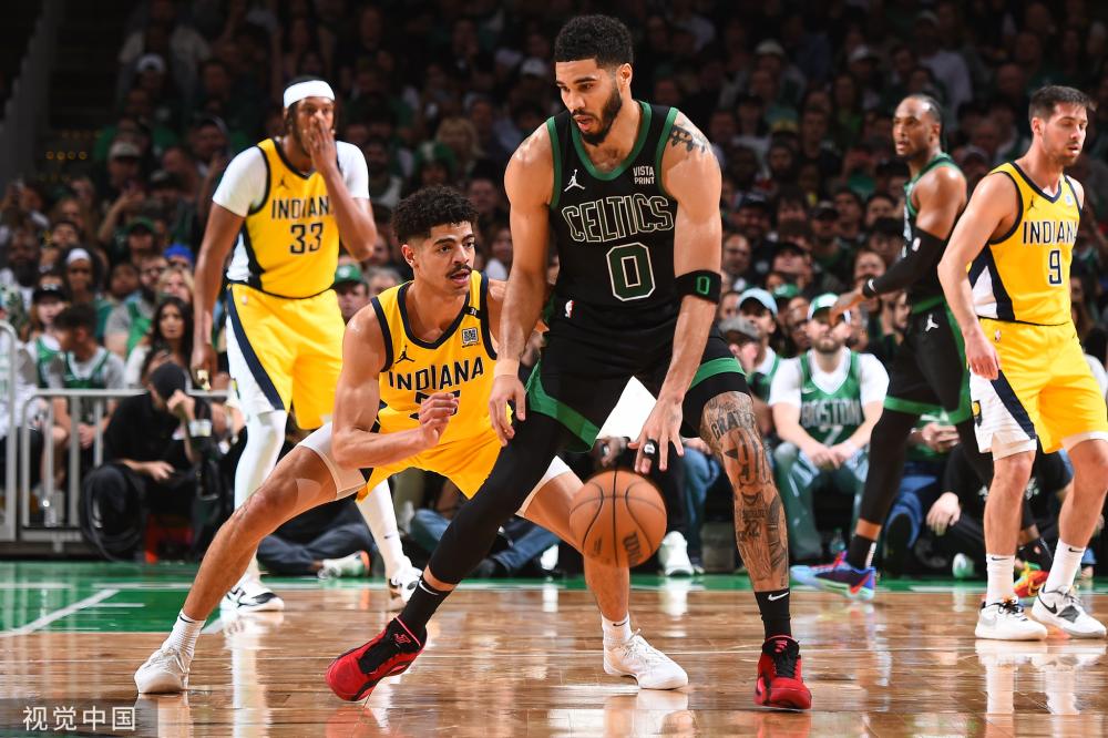 并为俱乐部 并为俱乐部